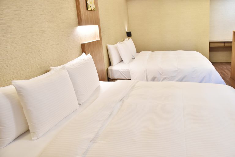 閣樓豪華四人房